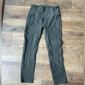 LULULEMON JOGGERS WITH SIDE POCKETS